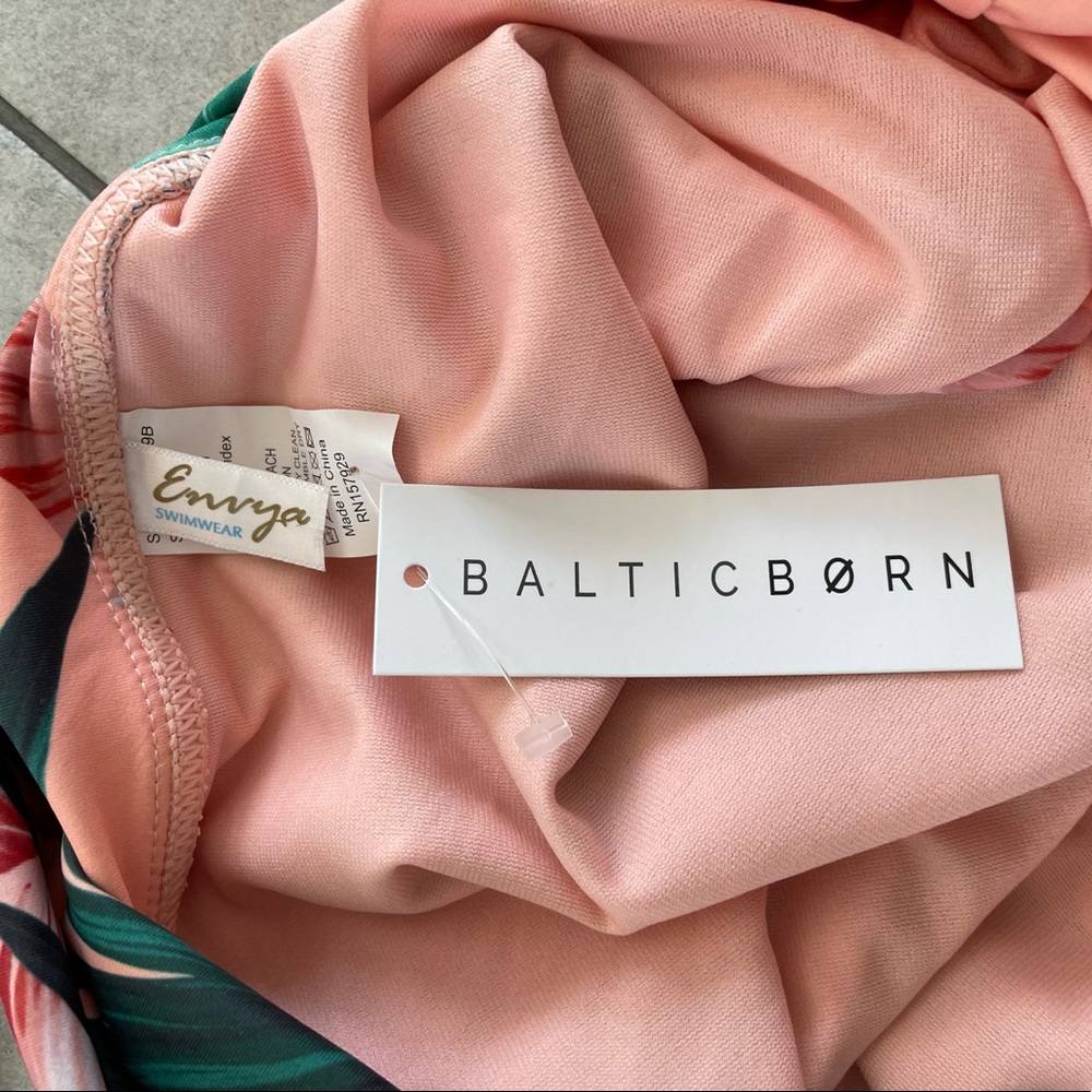 Baltic Born bikini set / Brand new with tags / Both Size Small - Picture 4 of 4